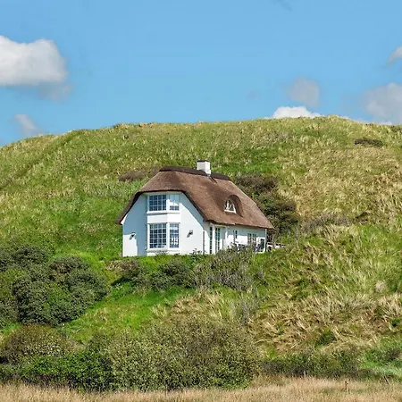 Holiday home In W/ Wifi And 2 Bedrooms